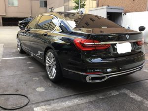 BMW750li